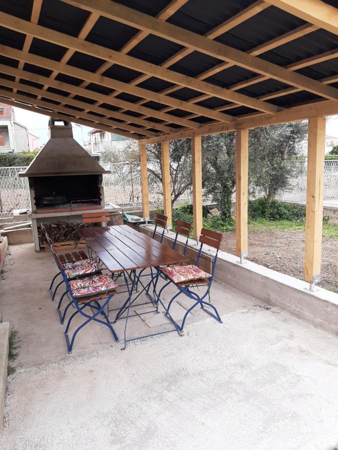 Apartman Jezidzic Kaštela Екстериор снимка