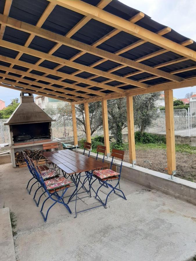 Apartman Jezidzic Kaštela Екстериор снимка