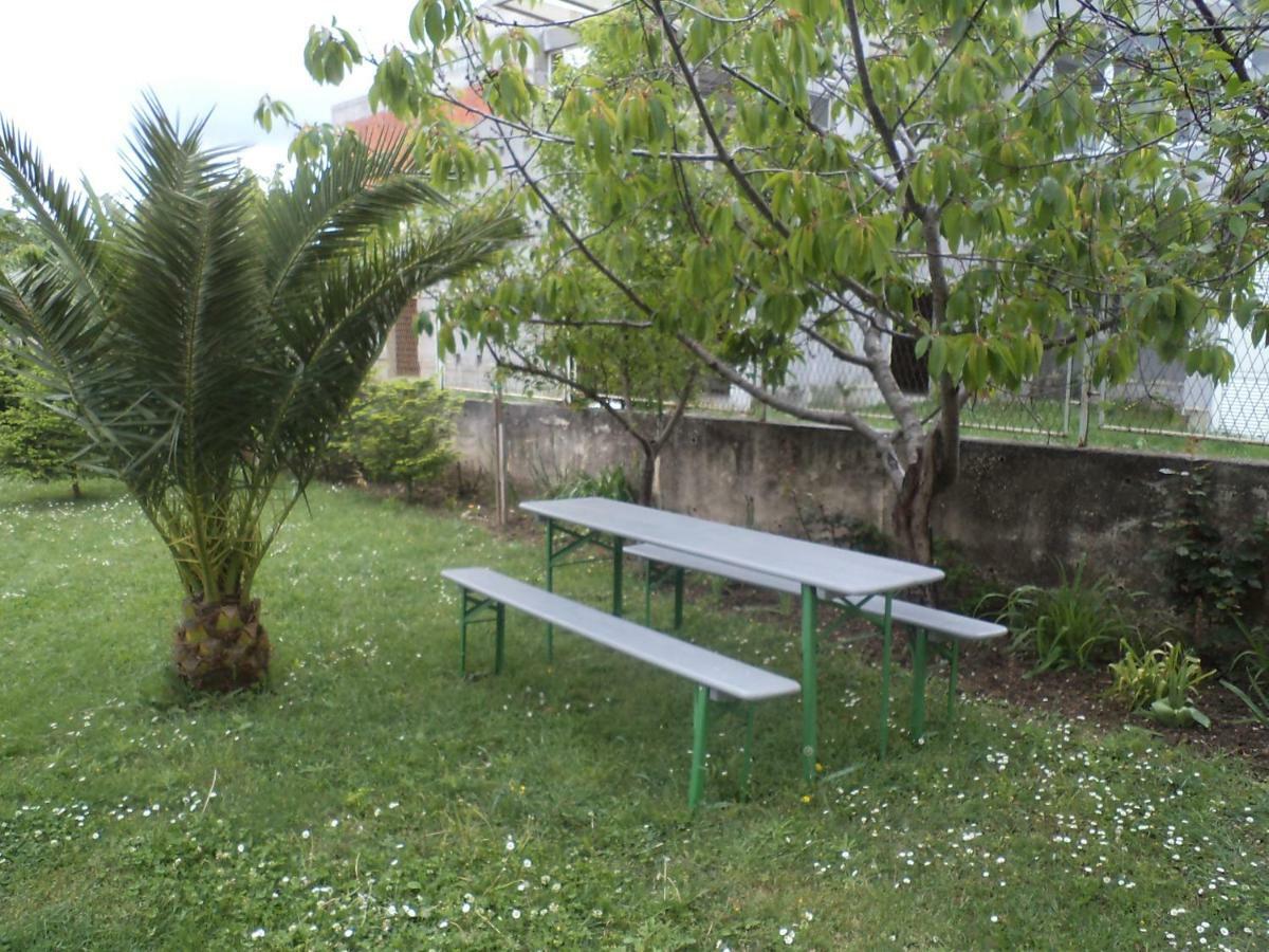 Apartman Jezidzic Kaštela Екстериор снимка