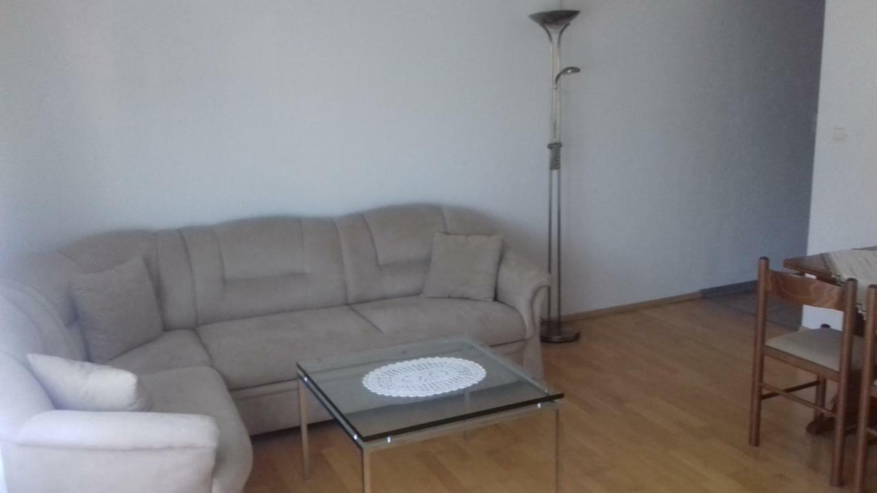 Apartman Jezidzic Kaštela Екстериор снимка