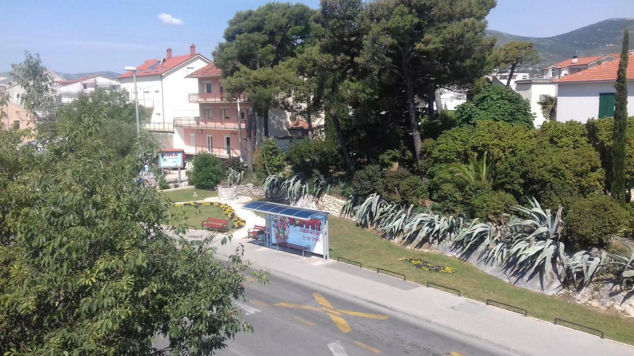 Apartman Jezidzic Kaštela Екстериор снимка