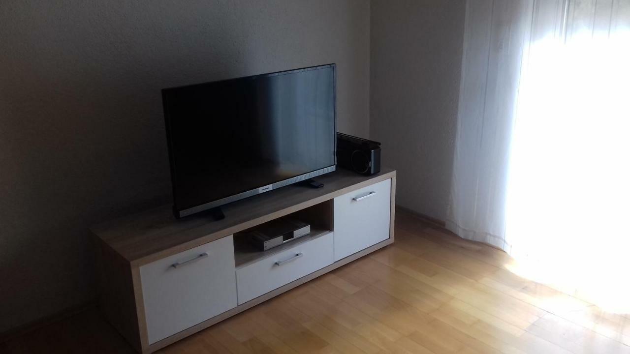 Apartman Jezidzic Kaštela Екстериор снимка