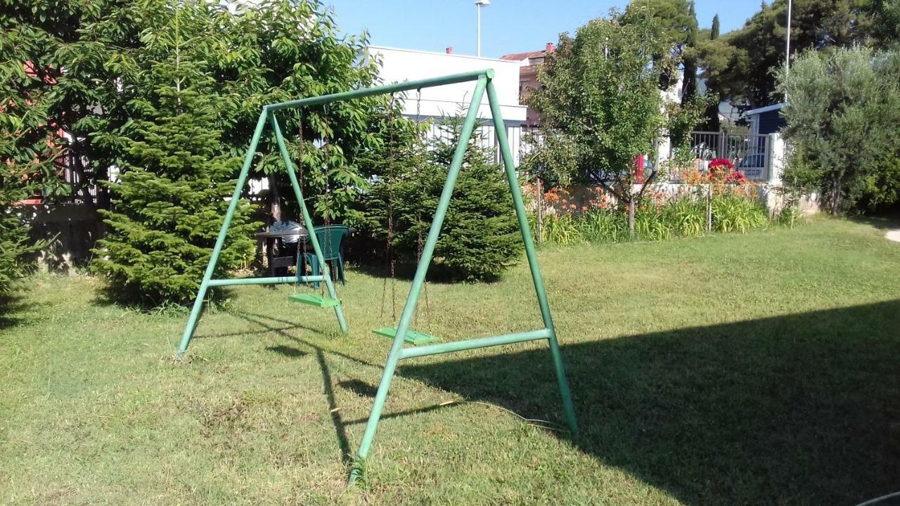 Apartman Jezidzic Kaštela Екстериор снимка